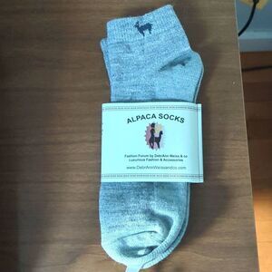 NWT DebrAnn Weiss Alpaca Ankle Socks Large Women's 10 11